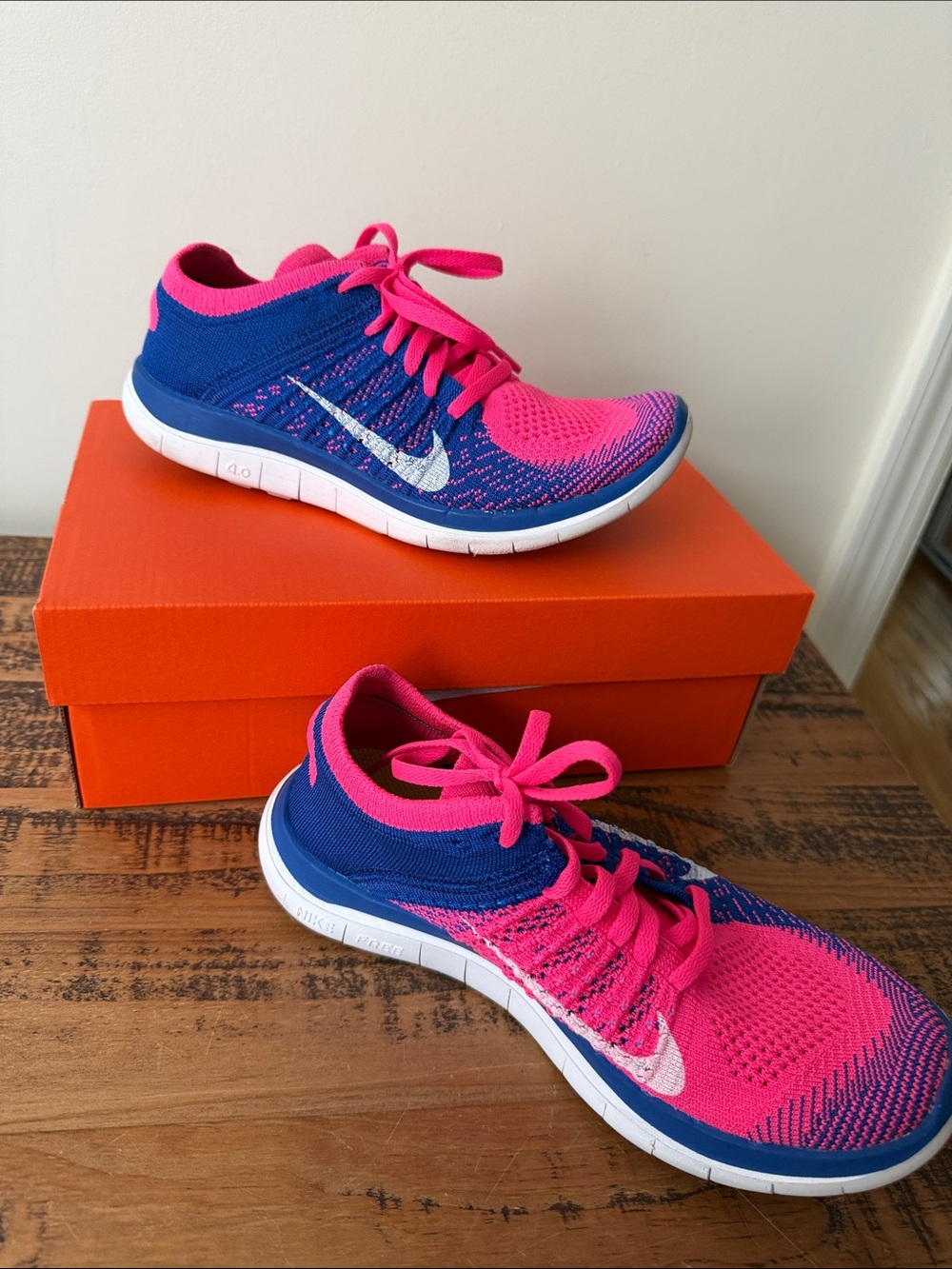 Nike Kids Flyknit Sneakers in Pink & Blue
